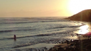  en dirección al agua